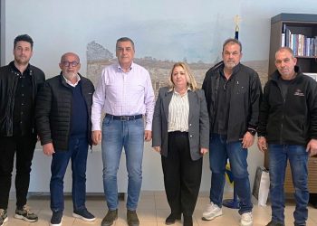 Συνάντηση  Κουρέτα με την διοίκηση της ΕΒΕ Φαρκαδόνας και Περιχώρων