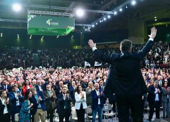 Κόντεψαν να πιαστούν στα χέρια στο ΠΑΣΟΚ