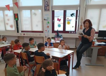 Μια όμορφη γιορτή βιβλίου στο 2ο Δημοτικό Σχολείο Φαρκαδόνας