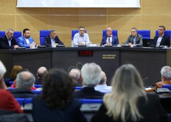 Ποιότητα και εξωστρέφεια στα λόγια… η καθημερινότητα τι λέει;