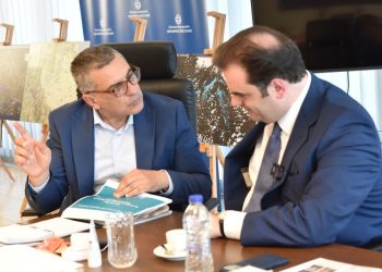 Τεχνητή Νοημοσύνη και Πολιτική Προστασία στο επίκεντρο της συνάντησης Πιερρακάκη- Κουρέτα