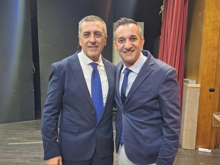 Αντί Κουρέτα στα Τρίκαλα…. ο Ξάφος!