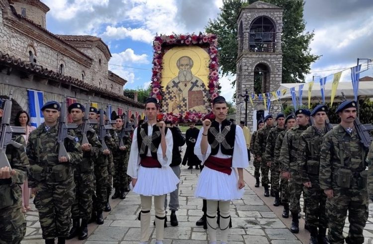 Εορτασμός του Αγίου Αθανασίου στον Παλαμά και χειροτονία νέου Πρεσβυτέρου με λαμπρότητα και συγκίνηση