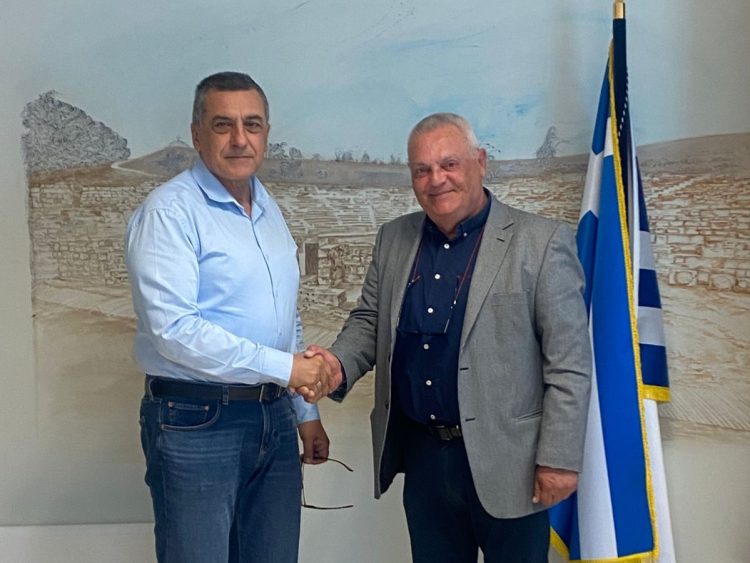 Ο Γιώργος Εμμανουήλ άμισθος συνεργάτης του  Κουρέτα στα θέματα περιφερειακής ανάπτυξης