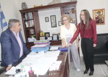 Ορκωμοσία δυο νέων υπαλλήλων στον Δήμο Πύλης