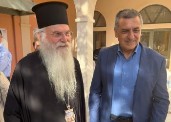 Στην αναγόρευση του Μητροπολίτη Μεσογαίας ο Δ. Κουρέτας