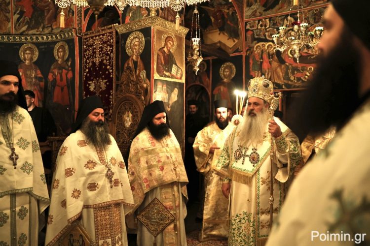 Ολονύκτια Αγρυπνία στη Μονή Βαρλαάμ Μετεώρων προς τιμήν των Οσίων Κτητόρων και ευχές στον Γέροντα Βενέδικτο