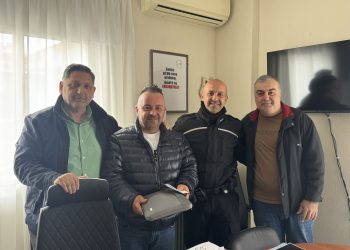Παράδοση του Πρώτου Δώρου της Ετήσιας Λαχειοφόρου Αγοράς της Ένωσης Αστυνομικών Υπαλλήλων Τρικάλων