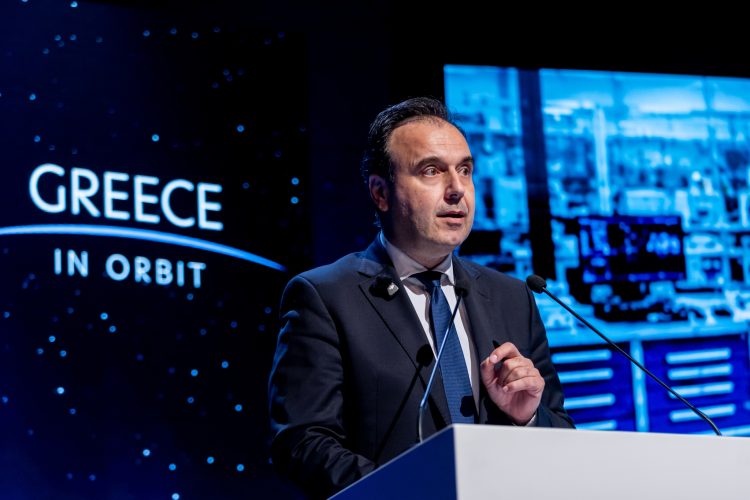 Παπαστεργίου: «Επενδύουμε στο Διάστημα – βελτιώνουμε την καθημερινότητά μας»