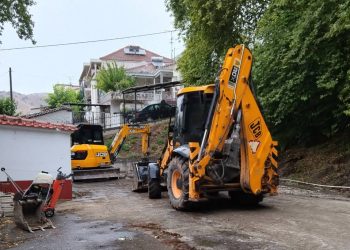 Το δημόσιο «ευχαριστώ» του ιερέα του Γριζάνου στον Νίκο Τσάτσο