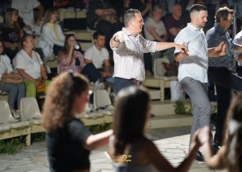 Έσυρε τον χορό ο Γιώτας