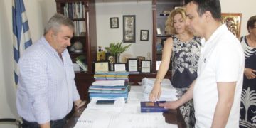 Ορκωμοσία δυο νέων υπαλλήλων στον Δήμο Πύλης