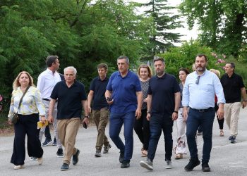 Κλειστό γυμναστήριο «μπαλόνι» στο Λύκειο Βαλτινού εξετάζει η Περιφέρεια Θεσσαλίας