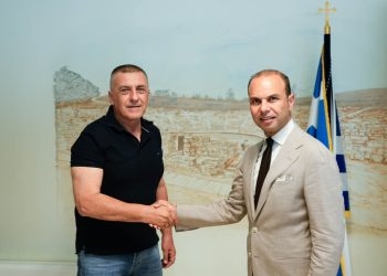 Στον Περιφερειάρχη ο νέος ιδιοκτήτης της ΑΕΛ Ζήσης Στυλιανός