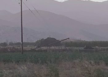 Κατέρρευσαν περισσότερες από 10 κολώνες του ΔΕΔΔΗΕ από την κακοκαιρία