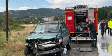 Σφοδρή σύγκρουση Ι.χ αυτοκινήτου με νταλίκα στην Ε. Ο. Καλαμπάκας – Μουργκανίου