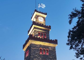 Νέος φωτισμός ετοιμάζεται στο Ρολόι των Τρικάλων