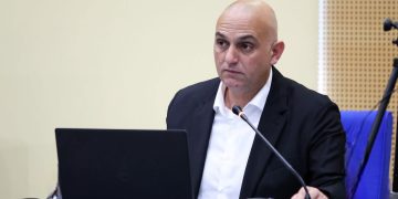 Νέα αποχώρηση με κρότο από το ΠΑΣΟΚ Λάρισας