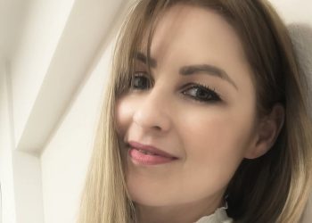 Η Νατάσα Γρατσάνη αναλαμβάνει τον συντονισμό της «Ελπίδας για τη Δημοκρατία» στα Τρίκαλα